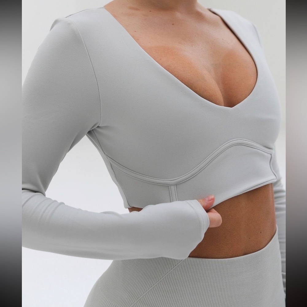 Lazuli label crop top in cream